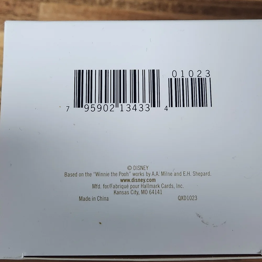 Hallmark Keepsake Winnie the Pooh Ornament - Picture 4 of 4